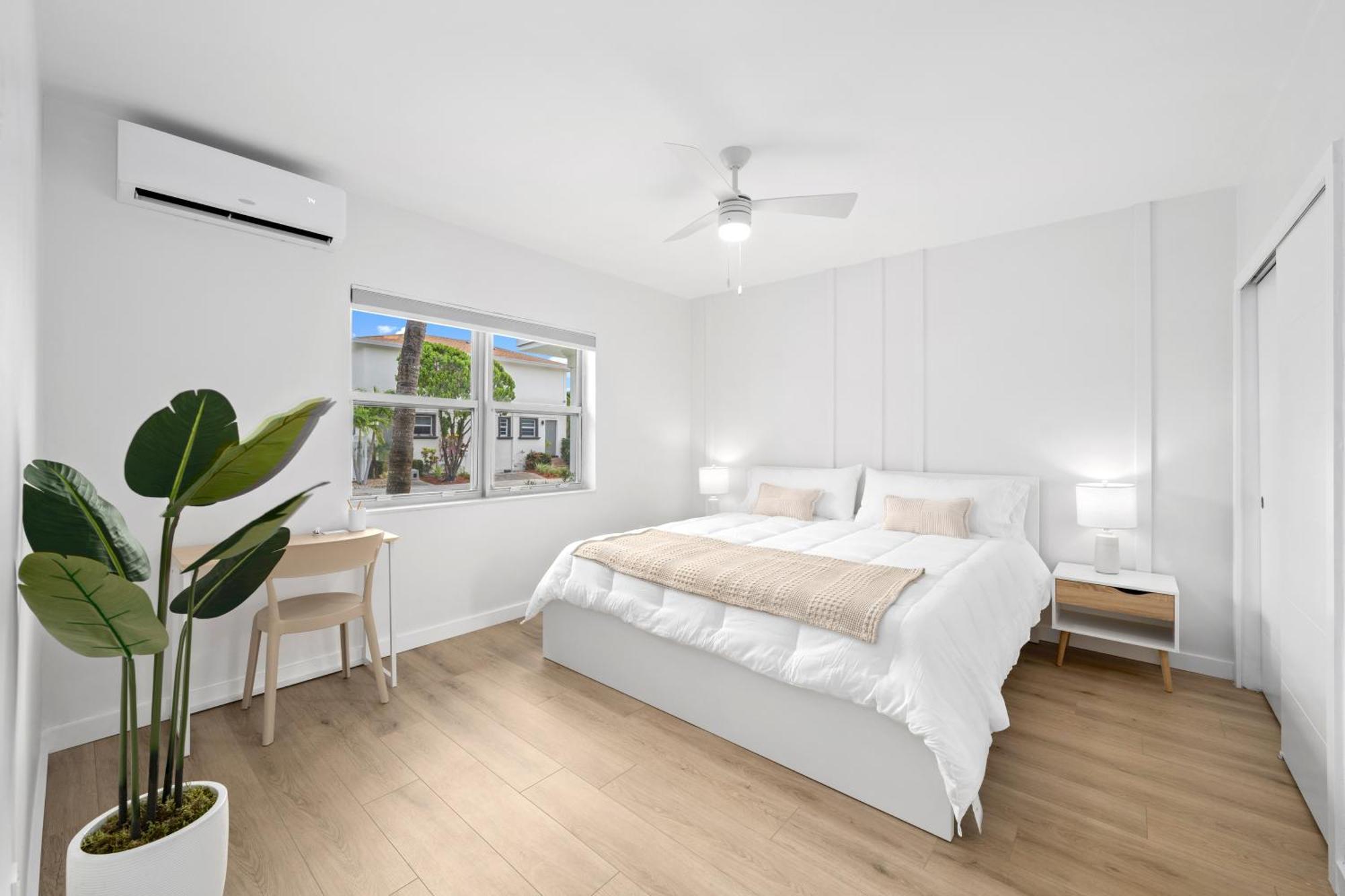 M Lake Worth Beach: Modern Villas with Retro Charm Near Palm Beach Exterior photo