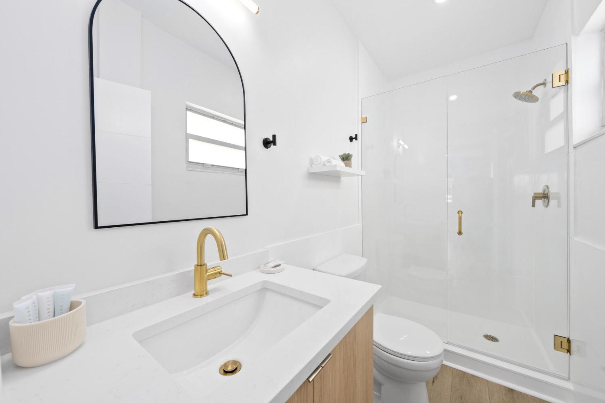 M Lake Worth Beach: Modern Villas with Retro Charm Near Palm Beach Exterior photo